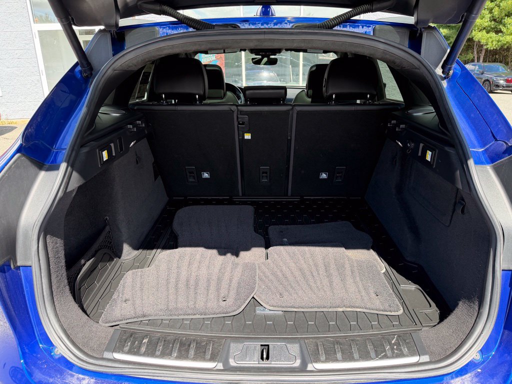 Used 2019 Jaguar F-PACE S AWD/4WD image 12