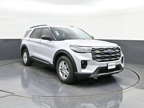 New 2025 Ford Explorer Active w/ Active Comfort Package image 22