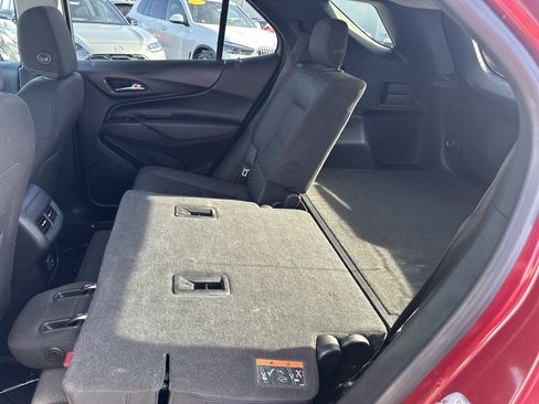 Used 2020 Chevrolet Equinox LT image 16
