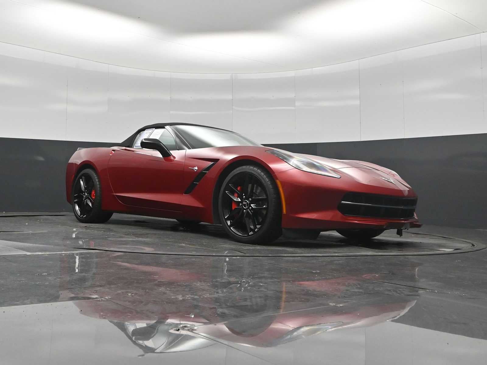 Used 2014 Chevrolet Corvette Stingray Convertible w/ 3LT Preferred Equipment Group RWD image 18