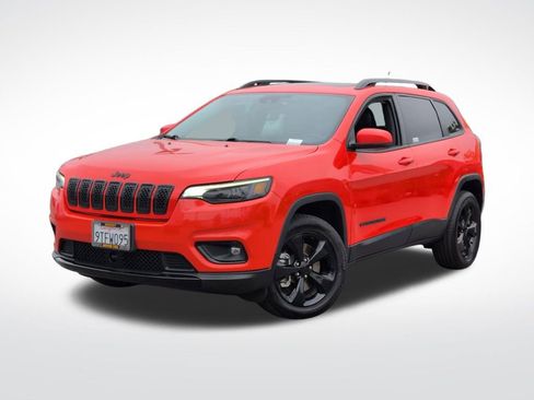 Used 2021 Jeep Cherokee Latitude Plus w/ Sun & Sound Group AWD/4WD image 1
