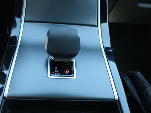 Used 2025 Land Rover Range Rover Velar Dynamic SE AWD/4WD image 42