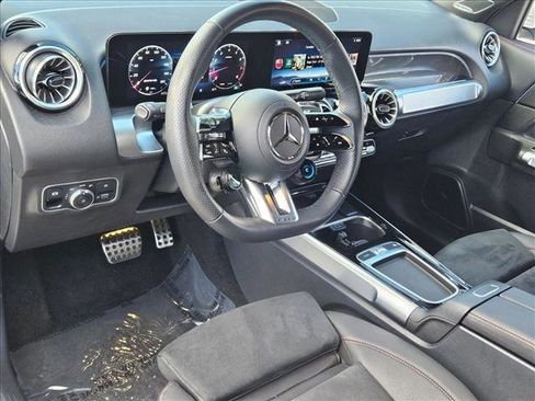 Certified 2025 Mercedes-Benz GLB 35 AMG 4MATIC image 10