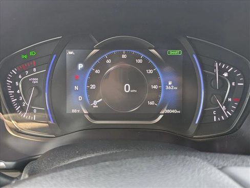 Used 2020 Hyundai Santa Fe Limited FWD image 11