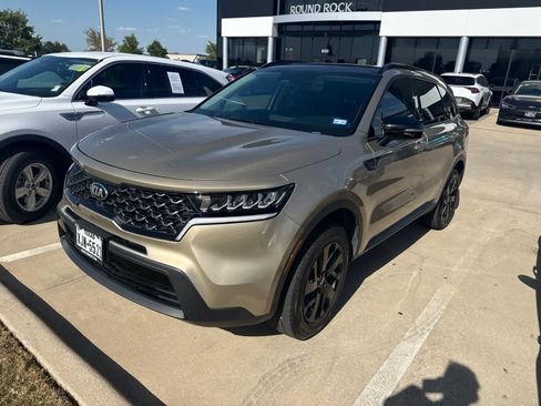 Certified 2021 Kia Sorento S w/ Panoramic Sunroof Package AWD/4WD image 1
