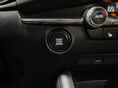 Used 2020 MAZDA MAZDA3 AWD Sedan w/ Premium Package image 21