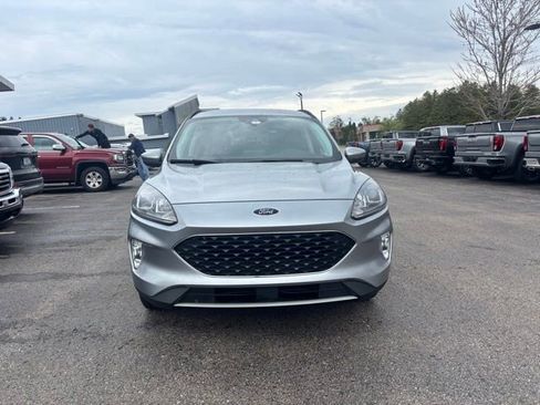 Used 2021 Ford Escape SEL w/ Technology Package AWD/4WD image 3