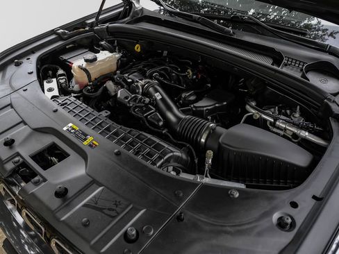 Used 2023 Jeep Grand Cherokee L Limited w/ Luxury Tech Group II image 60