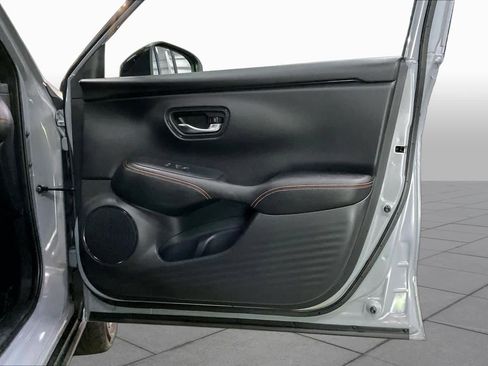 Used 2024 Honda HR-V Sport image 19