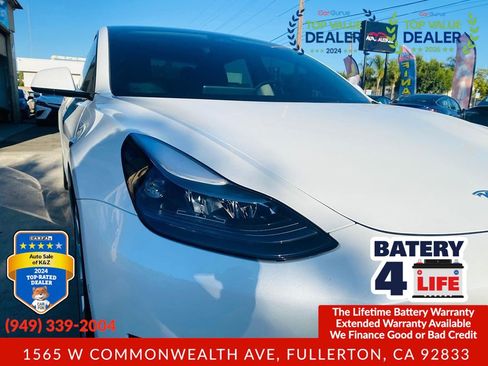 Used 2022 Tesla Model 3 Long Range AWD/4WD image 15