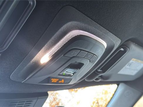 Used 2024 Toyota Corolla SE image 22