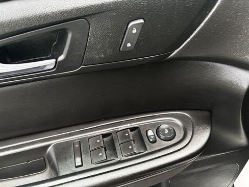 Used 2014 Chevrolet Traverse LT w/ LPO, 'HIT The Road' Package image 17