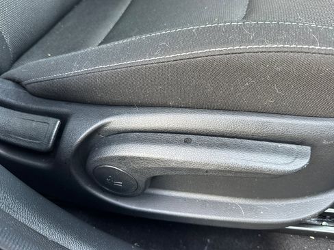 Certified 2023 Kia Forte LXS w/ LXS Technology Package image 23