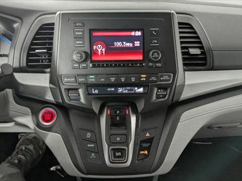 Used 2022 Honda Odyssey LX image 28