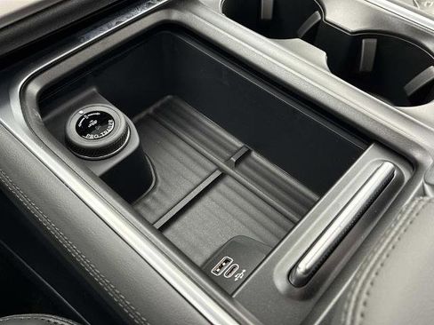 New 2026 Ford Expedition Active image 18