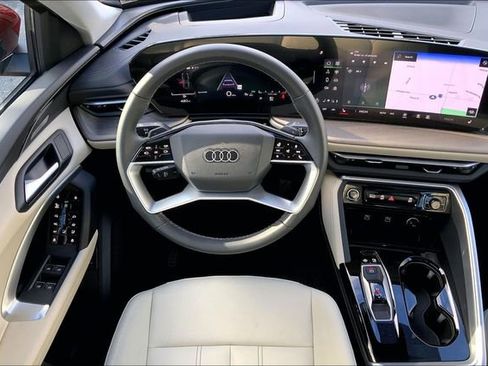 Certified 2025 Audi Q5 Premium Plus w/ Premium Plus image 5