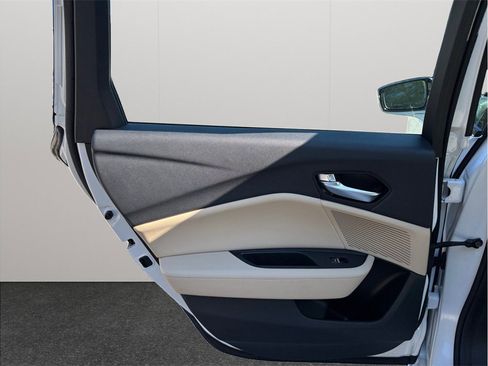 Used 2022 Acura TLX w/ Technology Package image 43