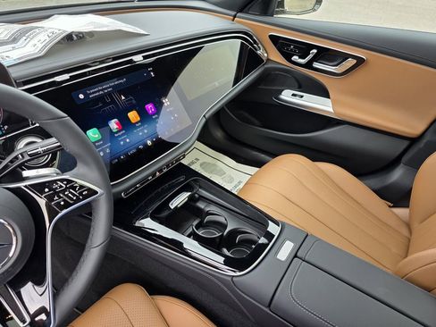 New 2026 Mercedes-Benz E 350 4MATIC Sedan image 21
