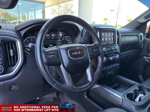 Used 2022 GMC Sierra 2500 AT4 image 16