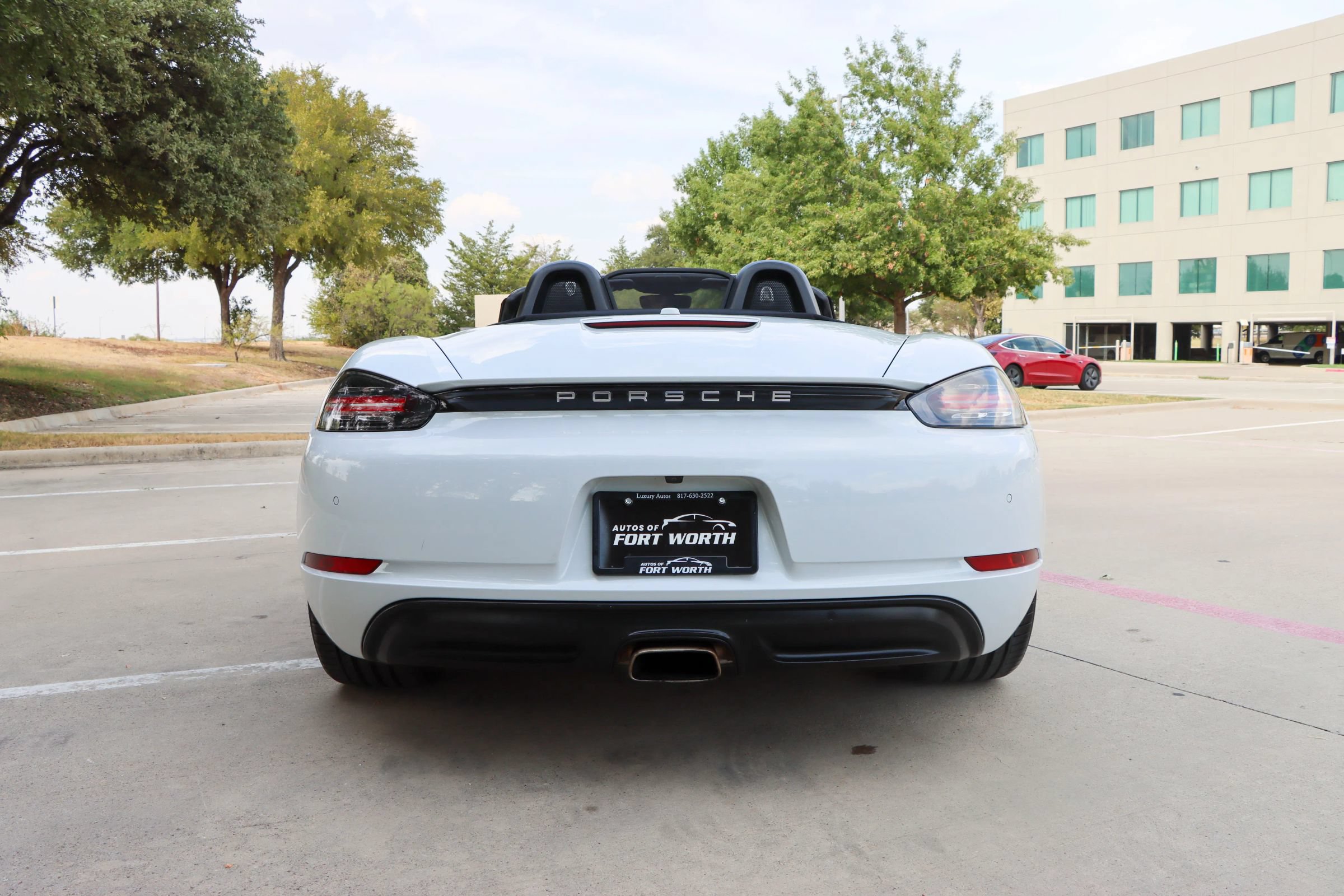 Used 2019 Porsche 718 Boxster RWD image 6