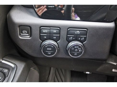 Used 2024 Chevrolet Silverado 1500 LT Trail Boss image 22