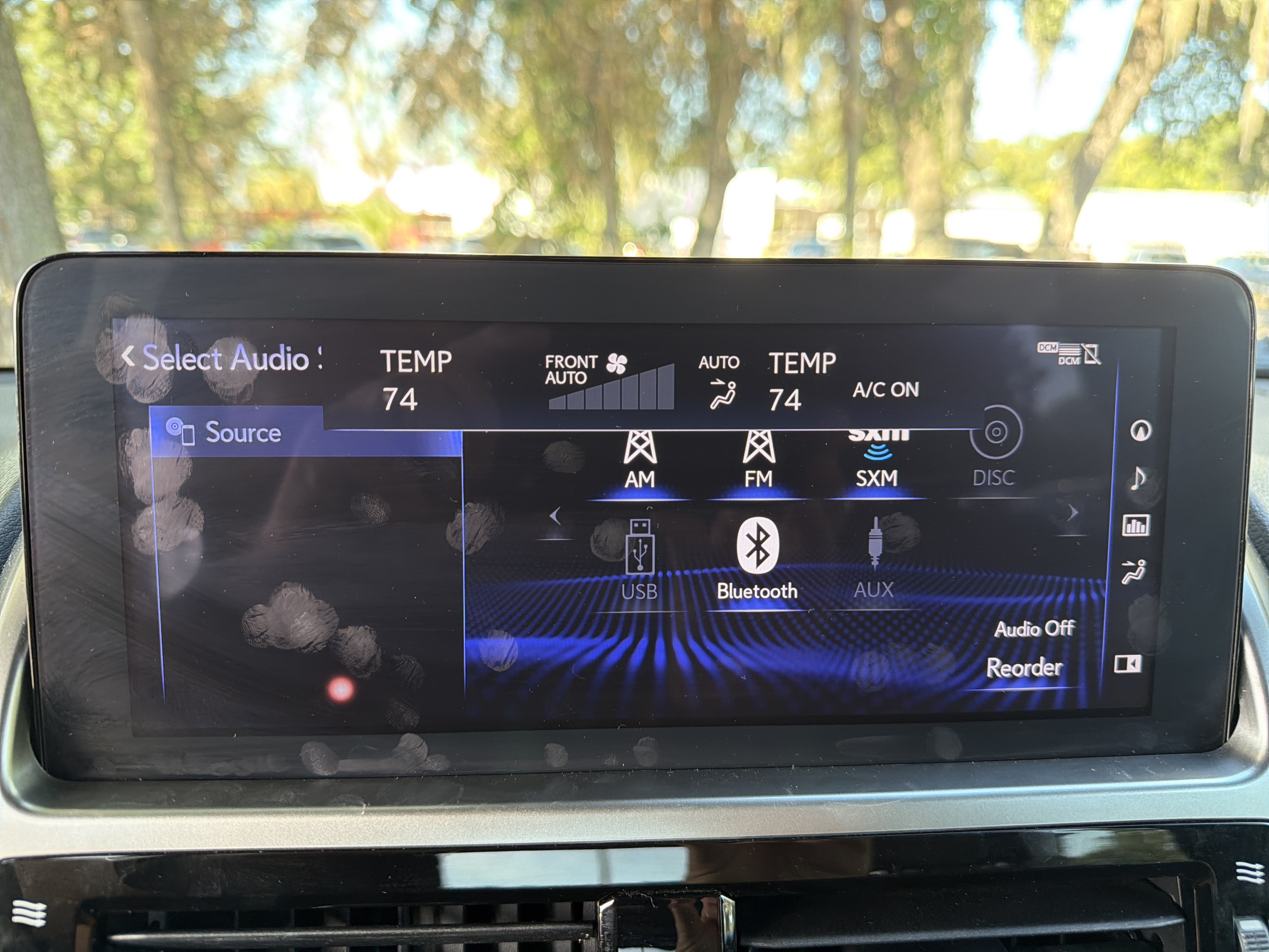 Used 2022 Lexus GX 460 Premium w/ Accessory Package AWD/4WD image 25