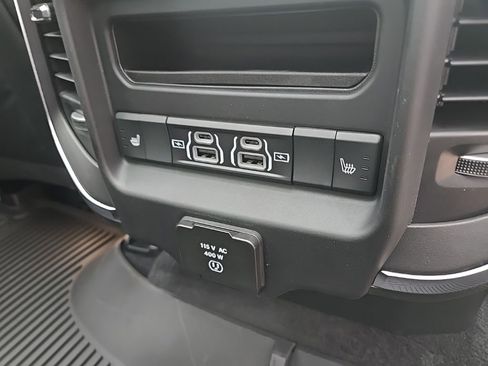 New 2026 RAM 1500 Laramie w/ Night Edition image 96