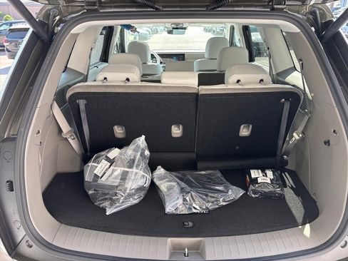New 2026 Hyundai Palisade SEL FWD image 3