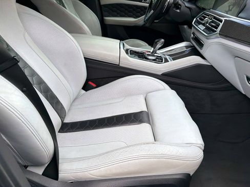 Used 2021 BMW X6 M w/ Executive Package AWD/4WD image 25