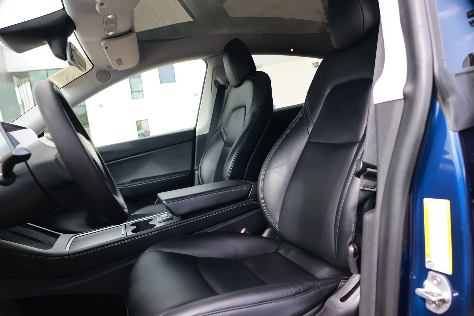 Used 2021 Tesla Model Y Long Range AWD/4WD image 19