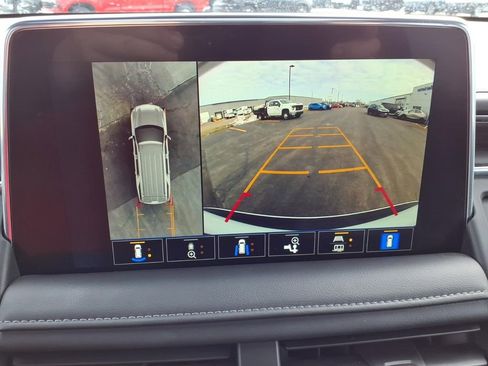 Used 2023 Chevrolet Tahoe LT w/ LT Signature Package image 17