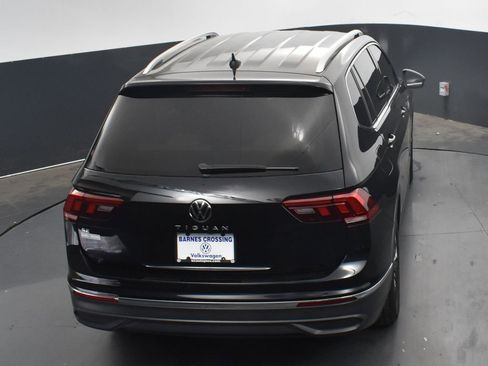Used 2022 Volkswagen Tiguan SE image 25