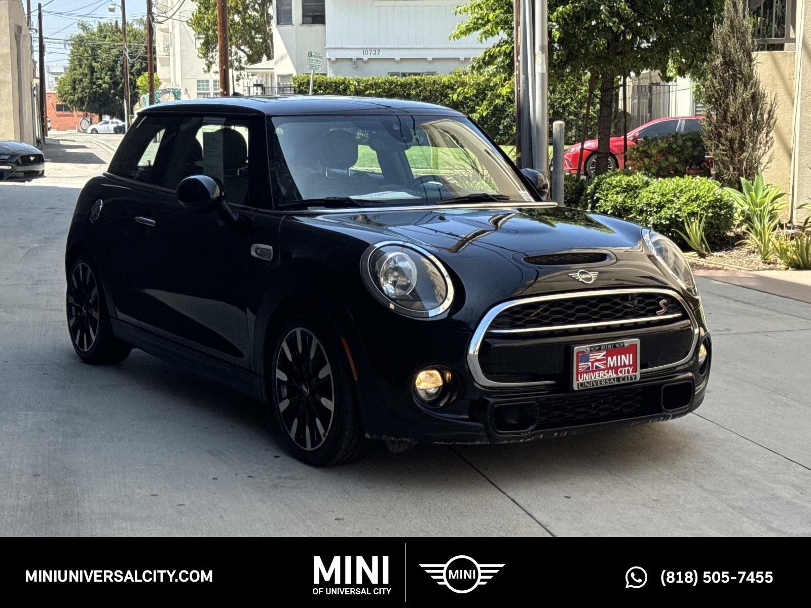 Used 2019 MINI Cooper S w/ Signature Upholstery Package FWD image 1