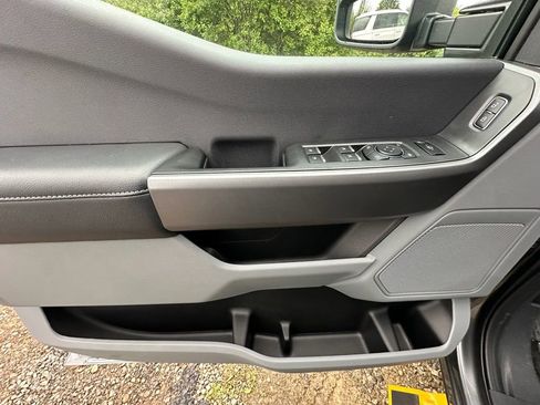 New 2026 Ford F250 XLT AWD/4WD image 17