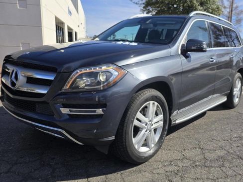 Used 2016 Mercedes-Benz GL 450 4MATIC image 1