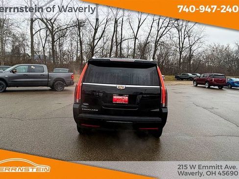 Used 2019 Cadillac Escalade Luxury image 40