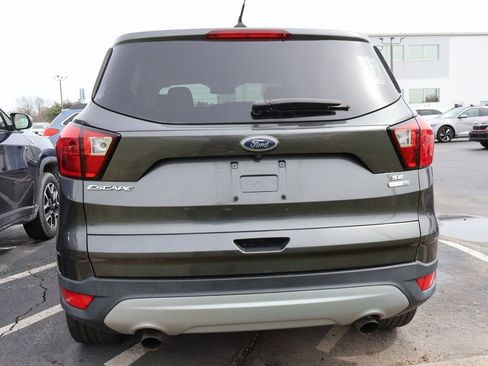 Used 2019 Ford Escape SE image 19