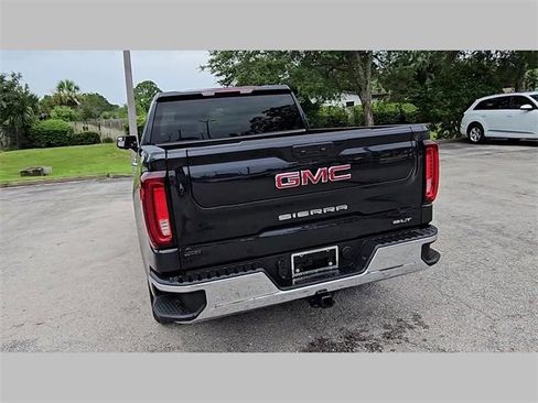 Used 2025 GMC Sierra 1500 SLT image 19