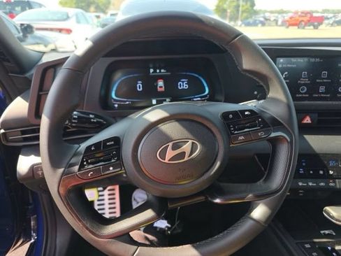 Used 2026 Hyundai Elantra Sport FWD image 11