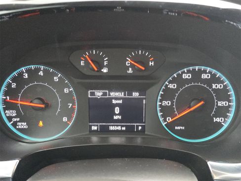 Used 2023 Chevrolet Traverse LT image 22