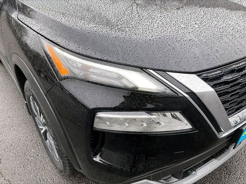 Used 2023 Nissan Rogue SV AWD/4WD image 31