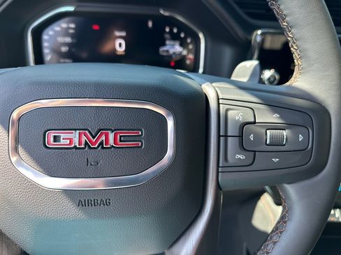 Used 2026 GMC Sierra 1500 AT4 w/ AT4 Premium Package AWD/4WD image 27
