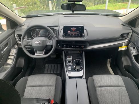New 2026 Nissan Rogue SV w/ Cold Weather Package FWD image 12