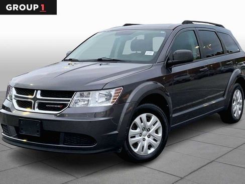 Used 2018 Dodge Journey SE w/ Popular Equipment Group image 1