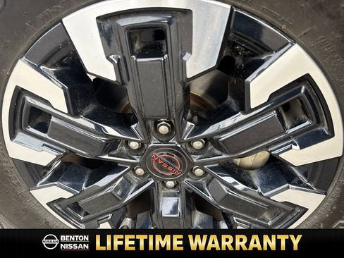 Certified 2022 Nissan Frontier Pro-X image 37