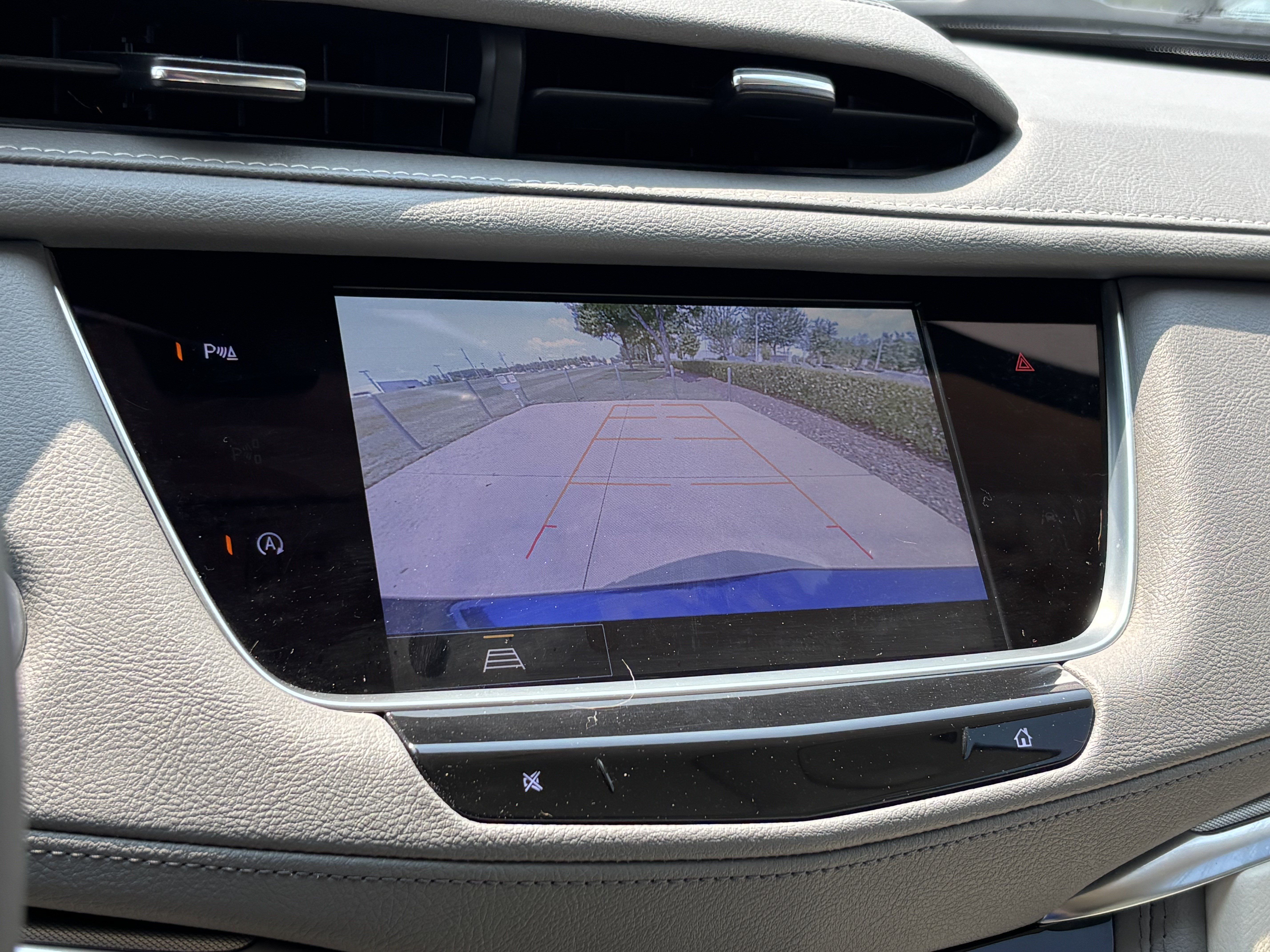 Used 2025 Cadillac XT5 Premium Luxury AWD/4WD image 25