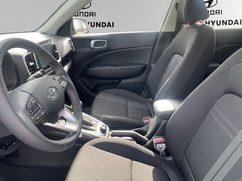 New 2026 Hyundai Venue SEL image 9