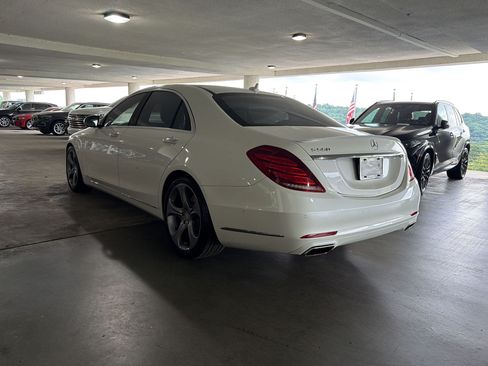 Used 2015 Mercedes-Benz S 550 Sedan image 2
