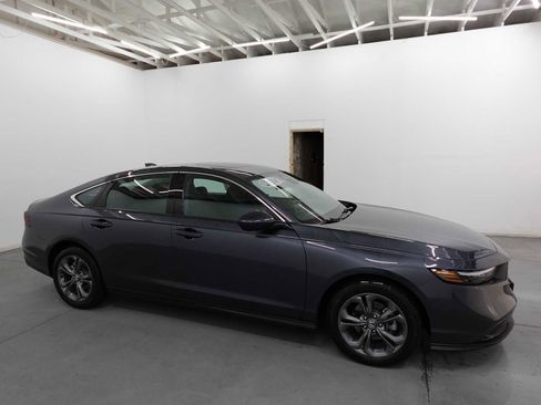 Certified 2024 Honda Accord EX image 4