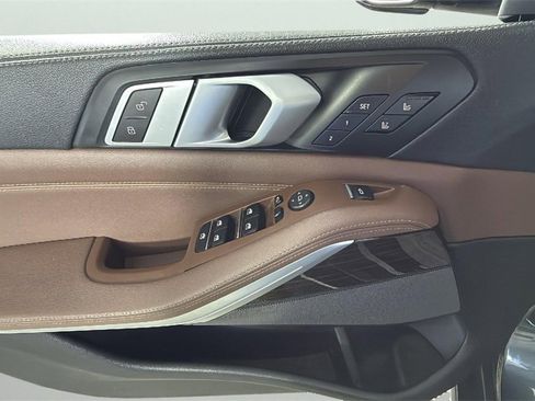 Used 2019 BMW X5 xDrive40i w/ Luxury Seating Package image 26